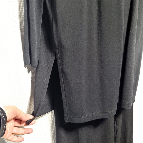 VTG JoSEPHINE CHAUS Black V-neck Long Sleeve Silky Cardigan (XL) - Picture 3 of 10